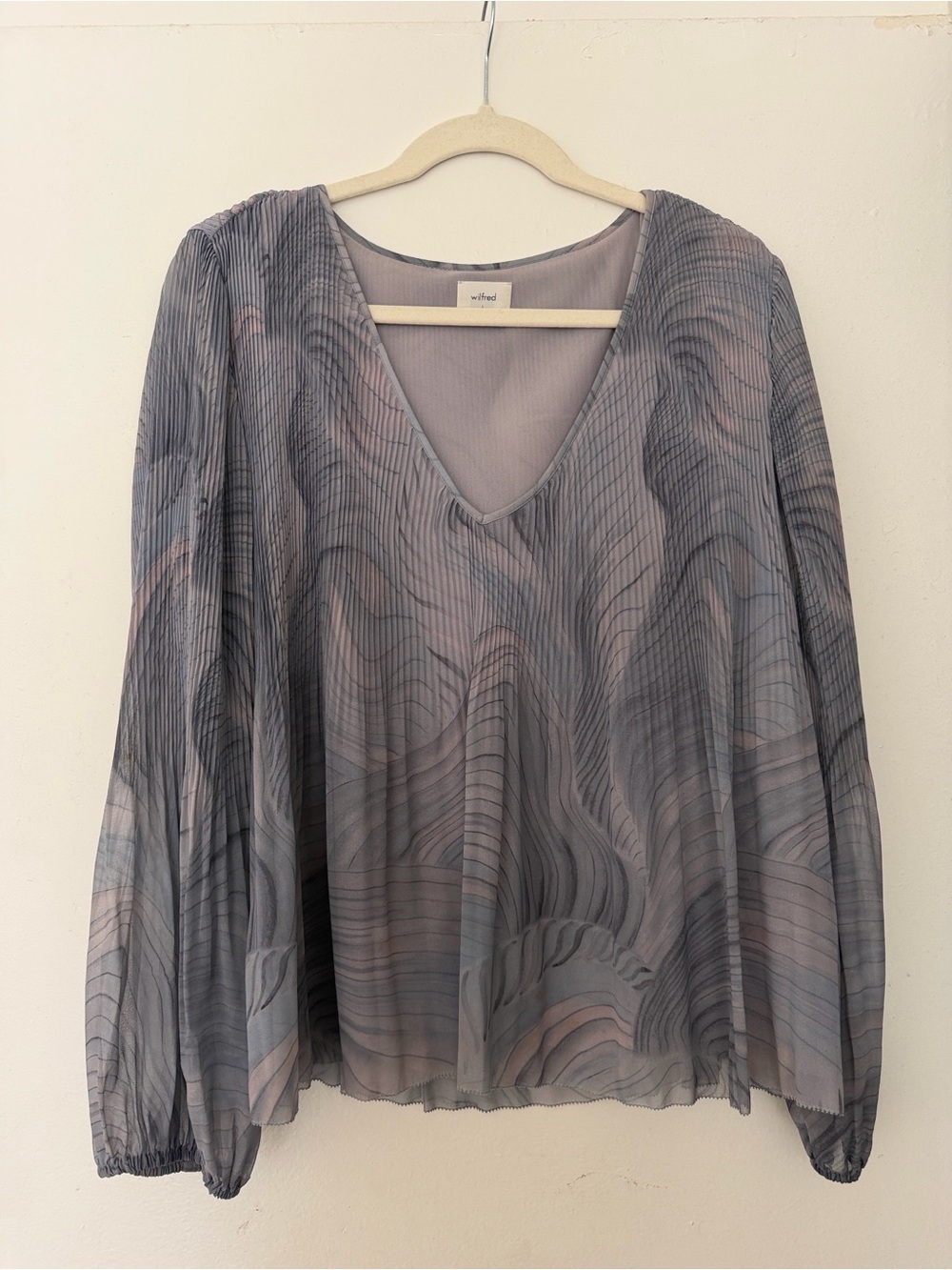 Wilfred by Aritzia Blouse Women's Large Gray Taupe Marble Sheer V Neck